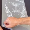 DISEÑO DE CAMISETA OVERSIZE DE MUJER NEGRO